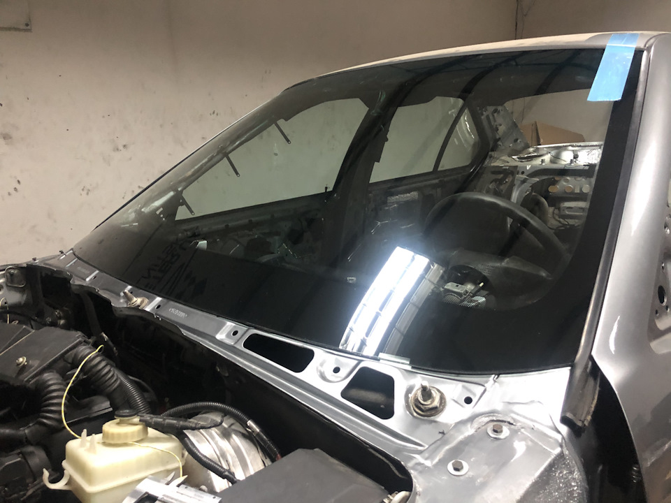 Лобове скло Pilkington e36 BMW 1