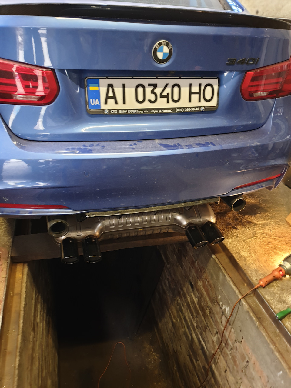 Оригінальний М-вихлоп від F80 на F30 3