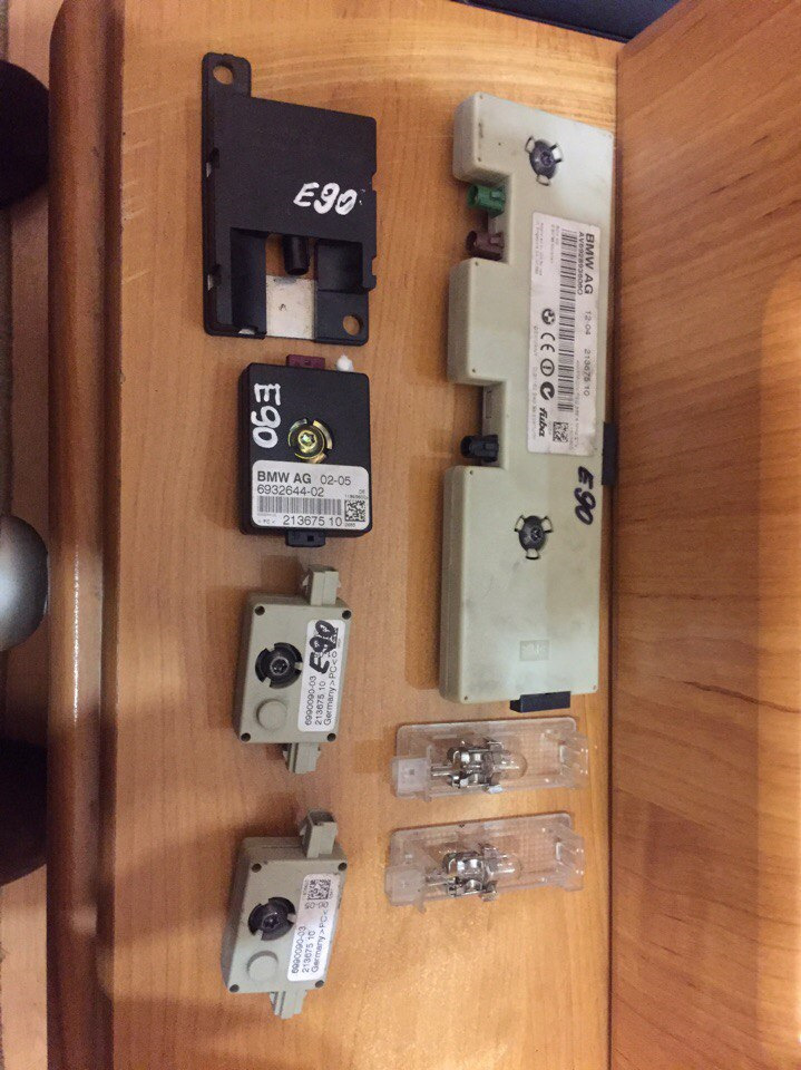 Установка CCC Professional, CDC, TV, Hi-Fi BMW. e90 4