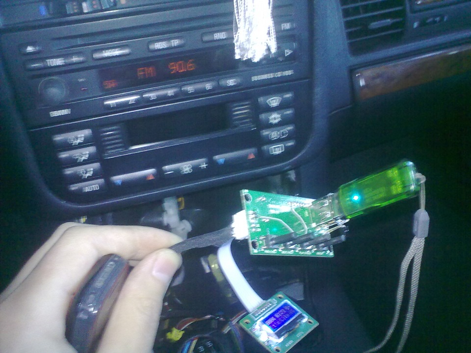як я змусив штатну оригінальну магнітому шанувати USB флешку 2