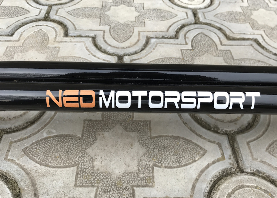 Розтин передніх склянок BMW e46 від NEDMOTORSPORT 4
