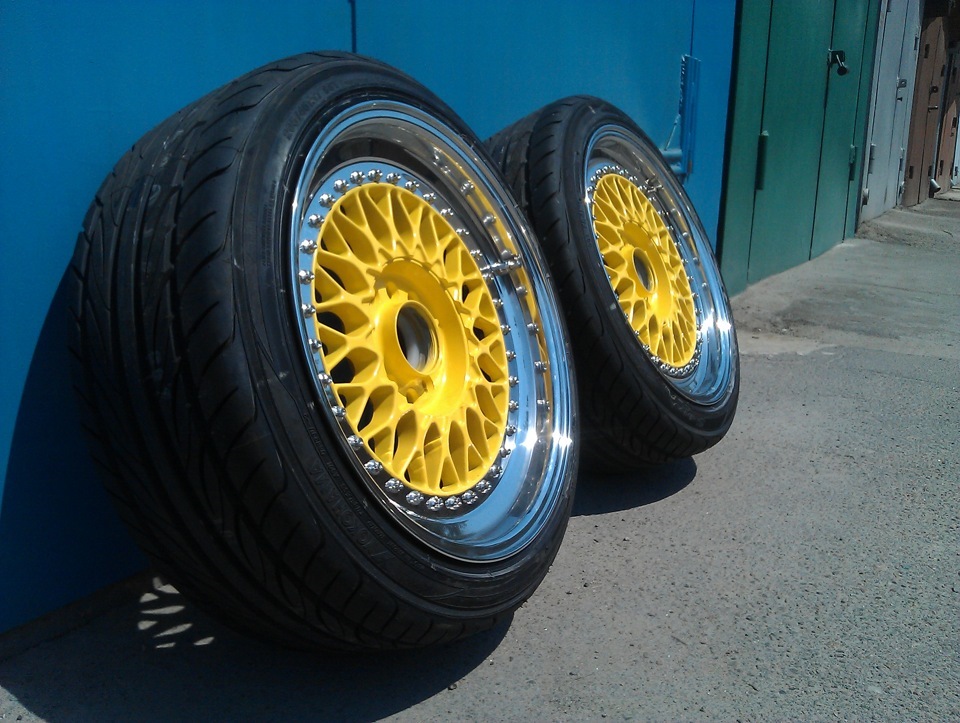 Продам полиці для дисків BBS RS/RF R17 4