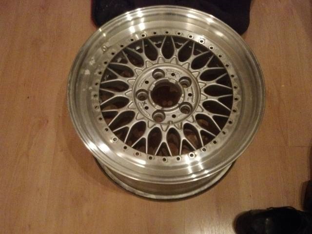 Продам полиці для дисків BBS RS/RF R17 1