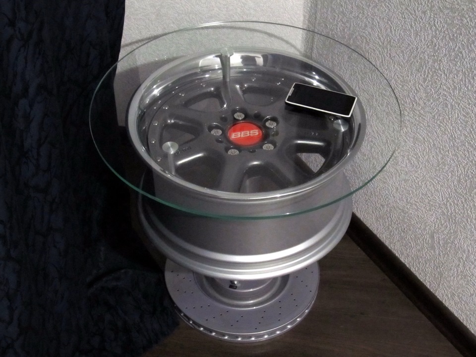 Столік BBS BUGATTI. 3