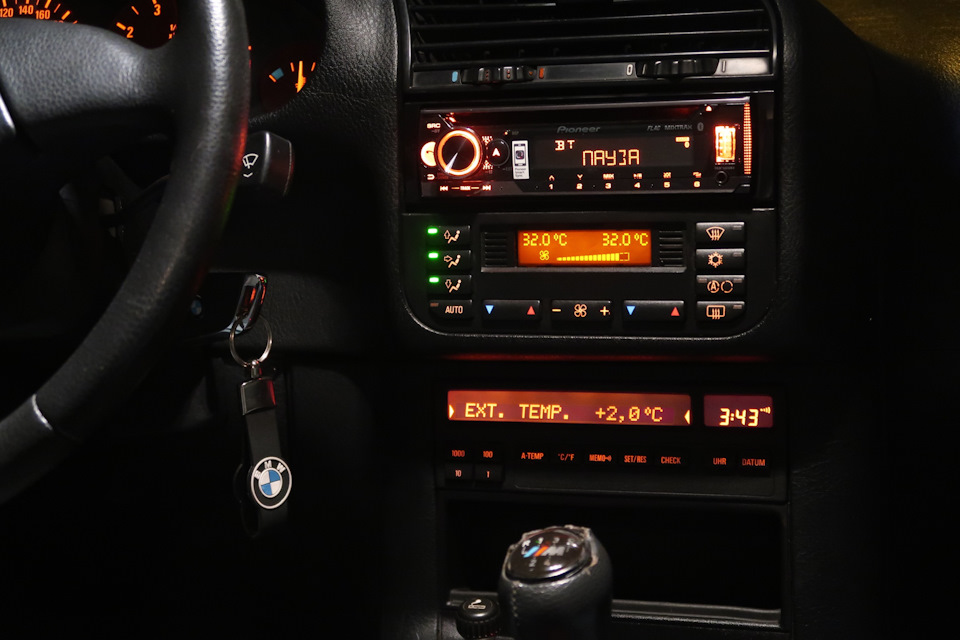 Трохи про салон моїй BMW E36 3
