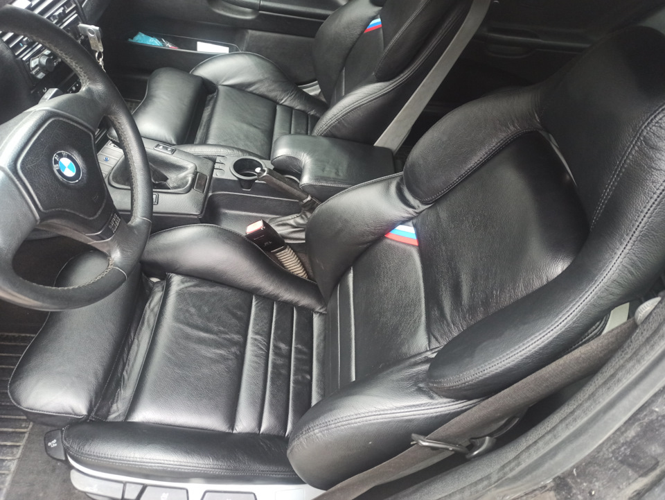 #vaderseats #vaderseatsbmw #vaderE36 #sportseats #vader 3