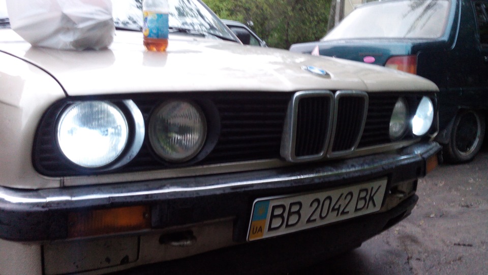 Робимо світ трохи світліше. Заміна лампочок. 2