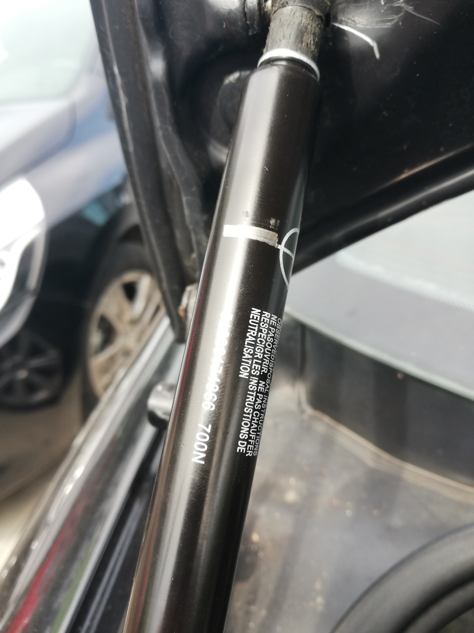 Автоматичне відкриття багажника bmw e46 sedan 3