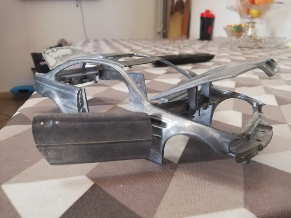 BMW E46 Bulli від масштабу 1:1 до масштабу 1:24 3