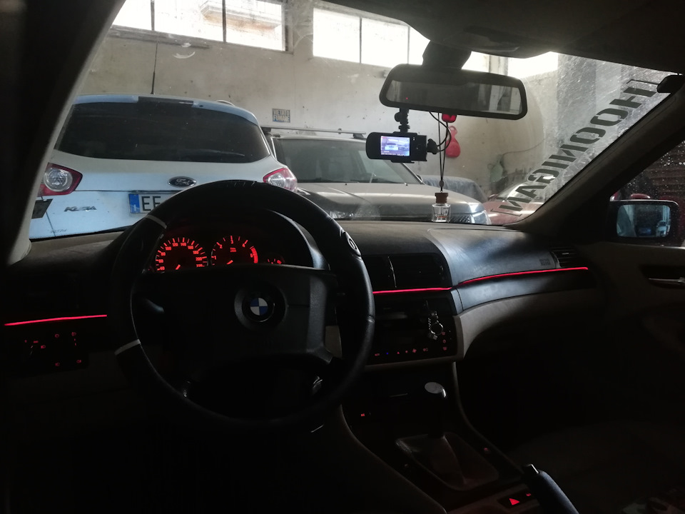 Неонова стрічка в торпеду бмв е46 частина 2 2