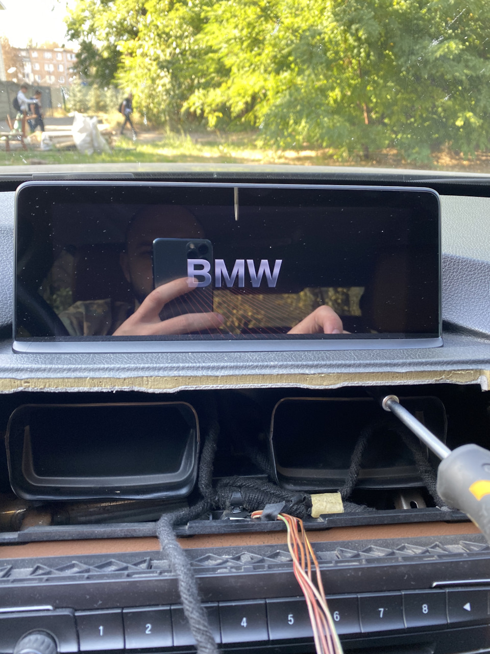 Скло монітора BMW F30 5