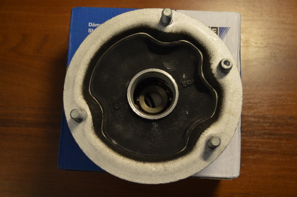 Опори передніх стійок Boge 87-386-A 2