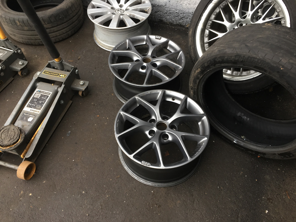 Перекрас BBS SR в BMW Silver 1