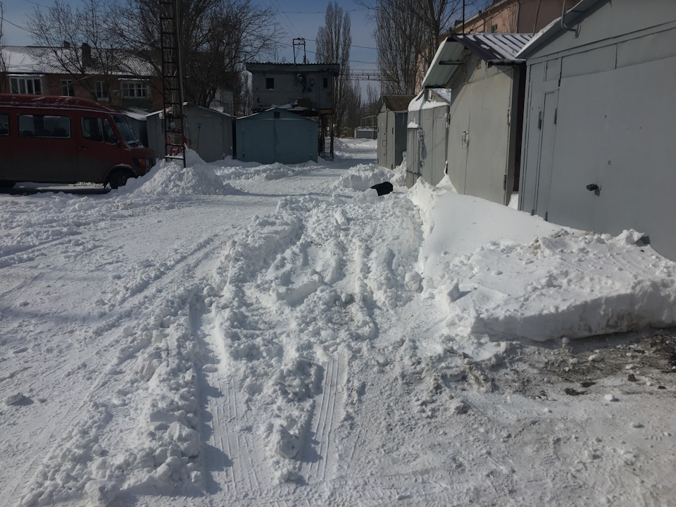 з 1 березня )) 5