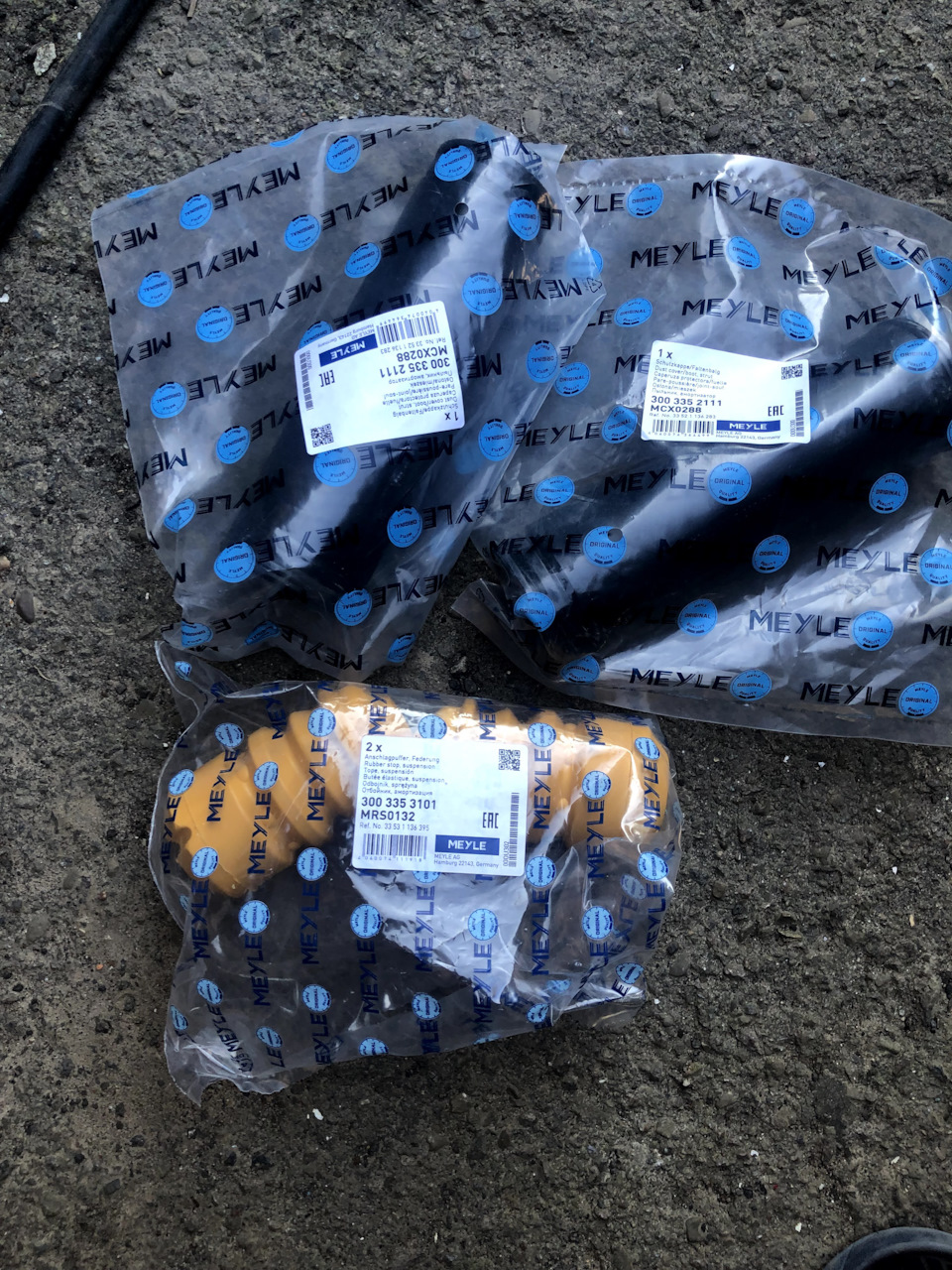 Ревізія підвіски Bilstein B4 навколо 4