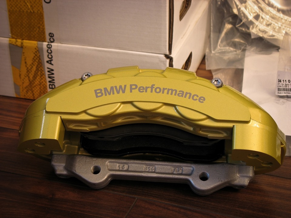 BMW Performance Part II - Big Brake Kit 2