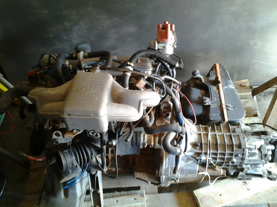 Інжекторне залізо 318i 1