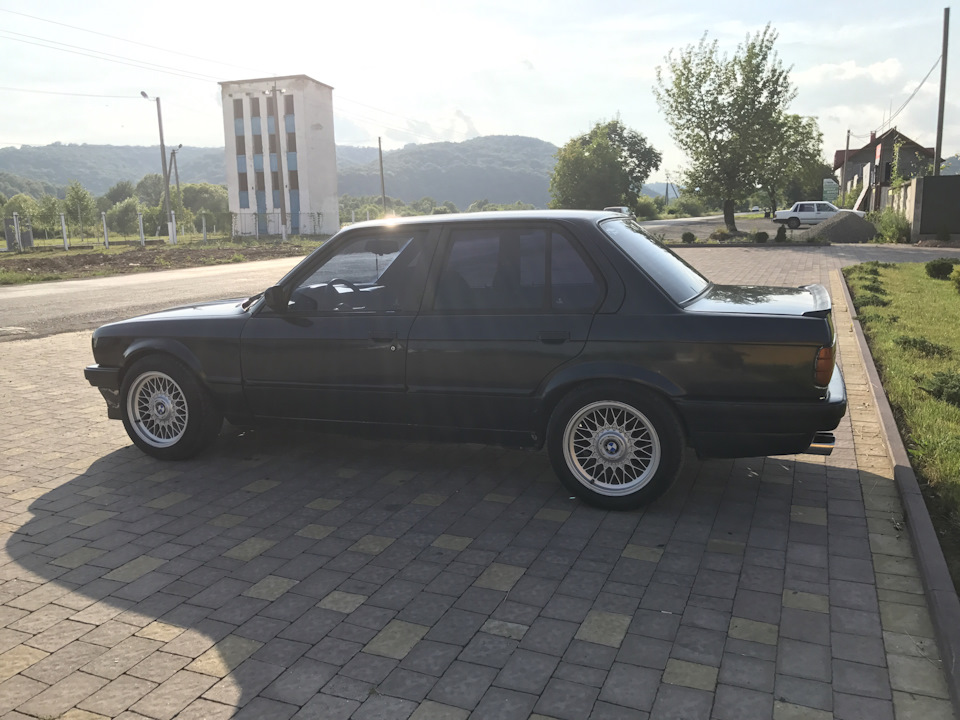 Кришка широкого редуктора Е30 4