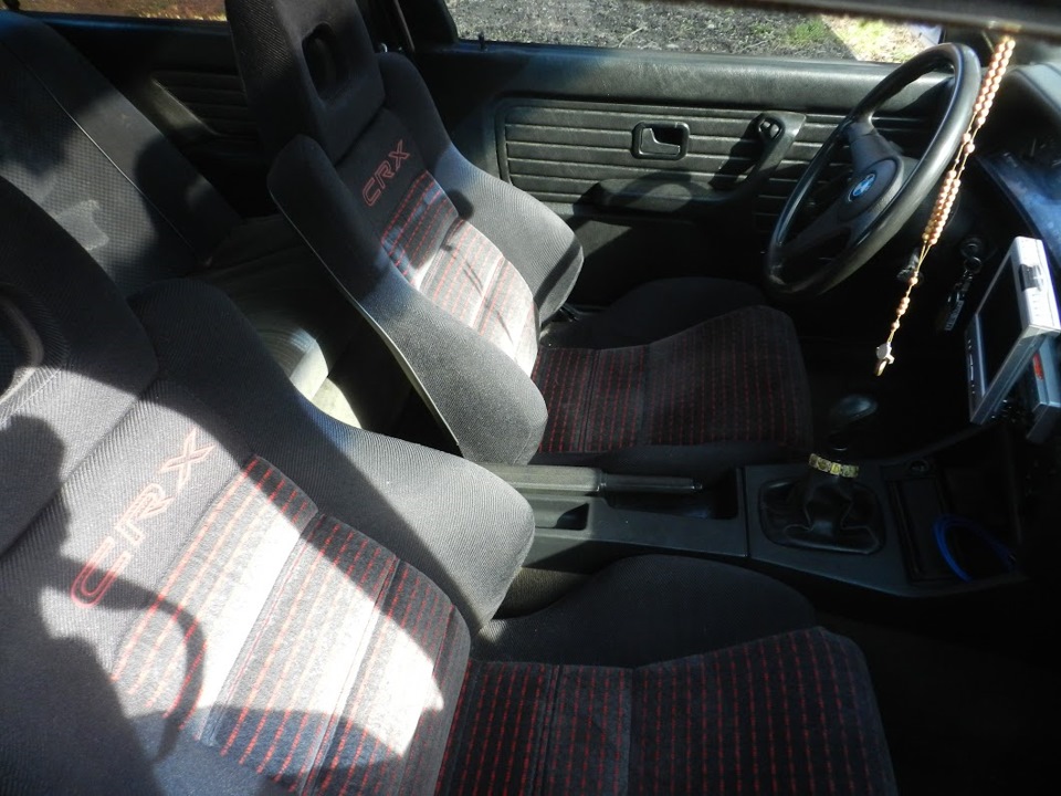 Продам сидіння з Хонди CRX.БМВ Е30 1