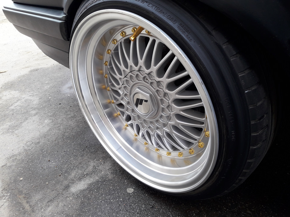 Диски R17 JapanRacing JR9 2