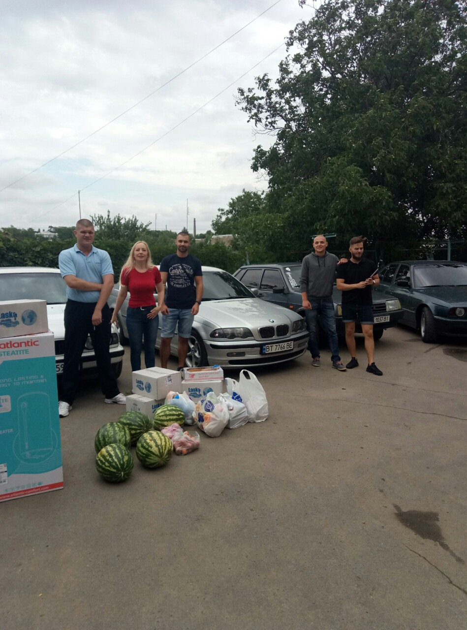 Немного благотворительности от BMW Club Kherson 2