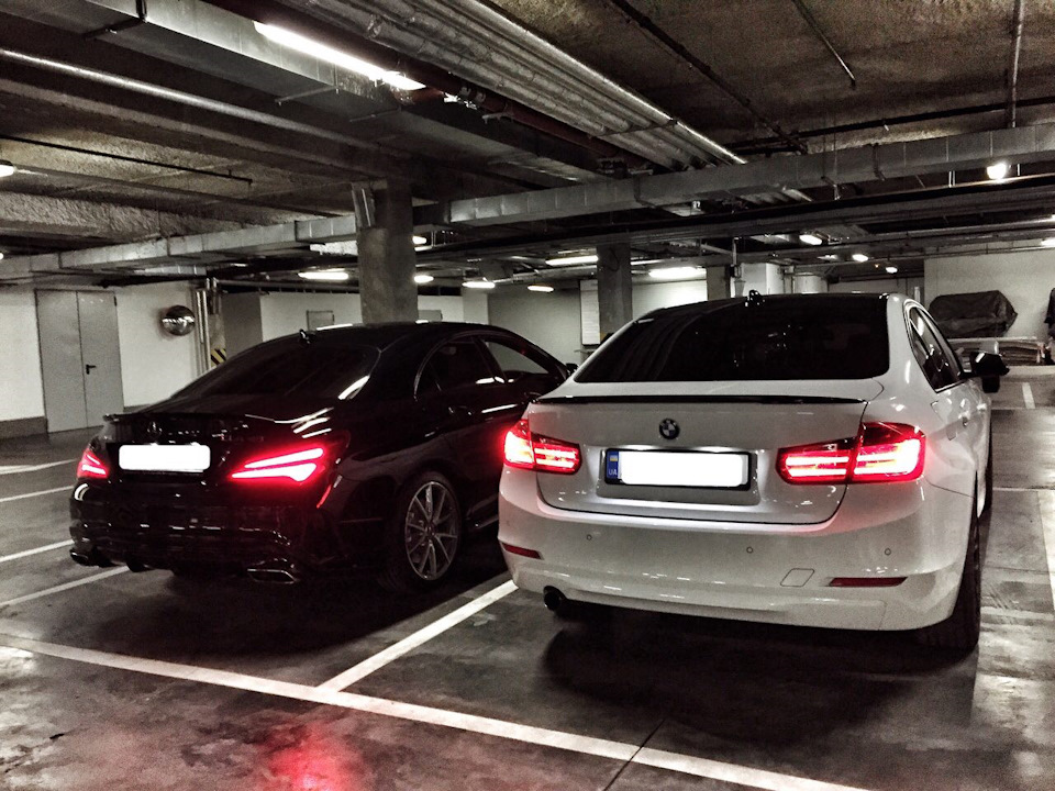 Mercedes CLA 45 AMG & BMW 320i F30 1