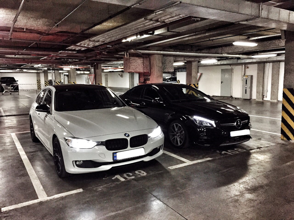 Mercedes CLA 45 AMG & BMW 320i F30 3