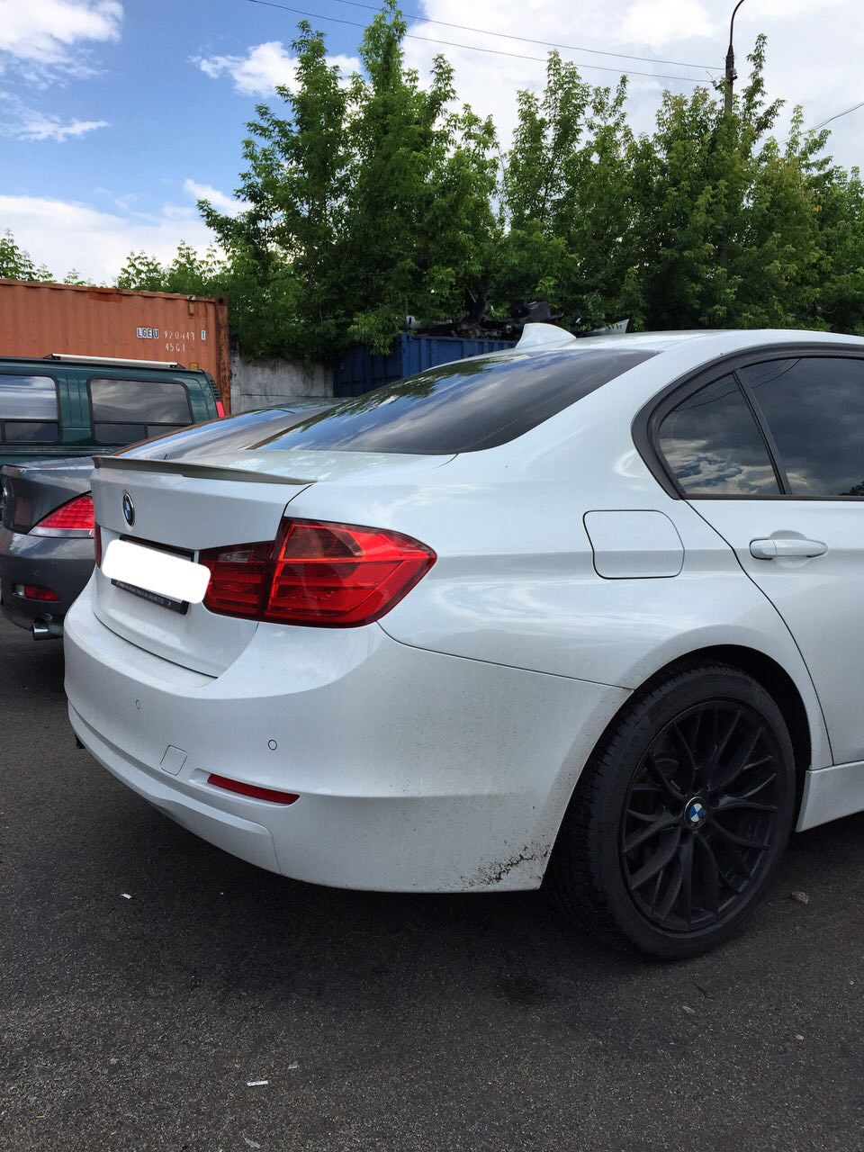 Спойлер / Дактейл M Perfomance на BMW F30 3