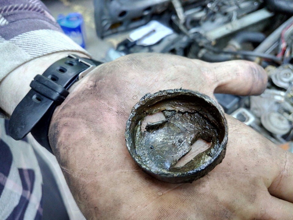 історія про те, як видавило заглушки в блоці: частина 1 3
