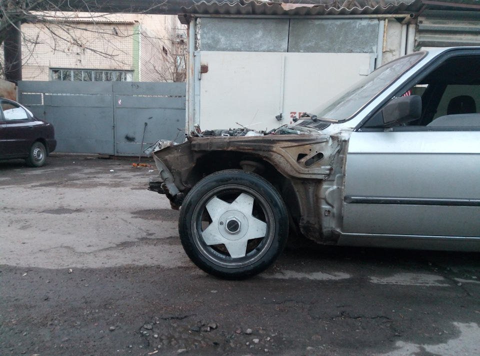 вирішено відновлювати 3