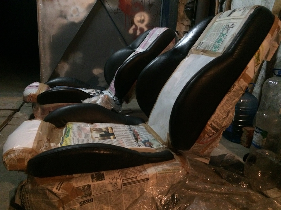 Сидіння Sport seats, полиця/шторка/стоПП і т.д. 4