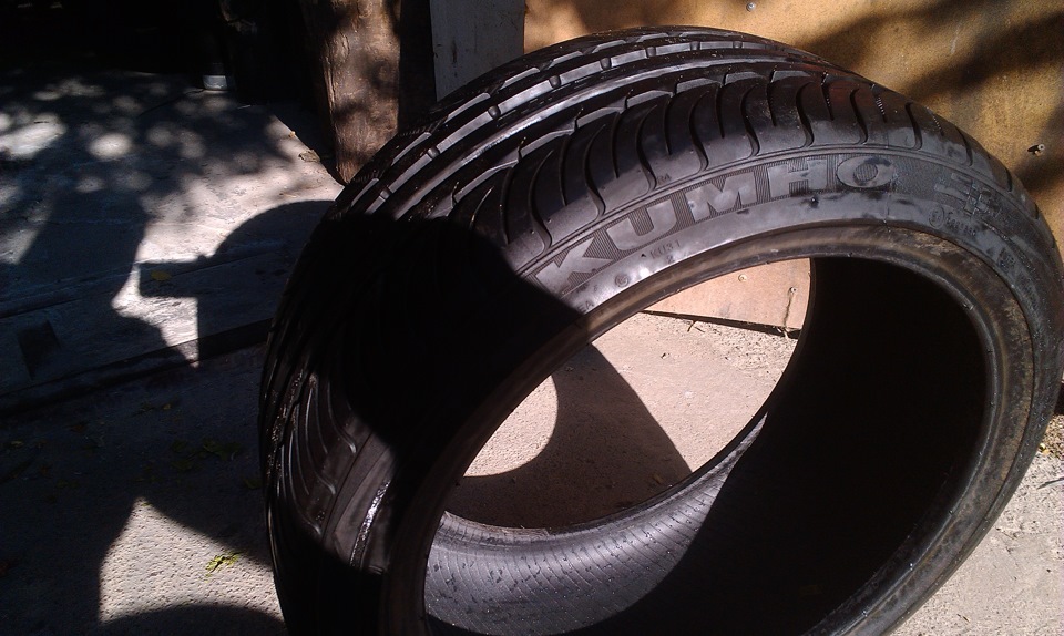 KUMHO 215/45 ZR16 3