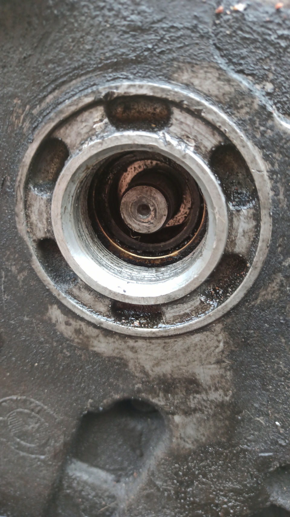 Зняття ТНВД Bosch VP-44 BMW e46 m47 320d 3