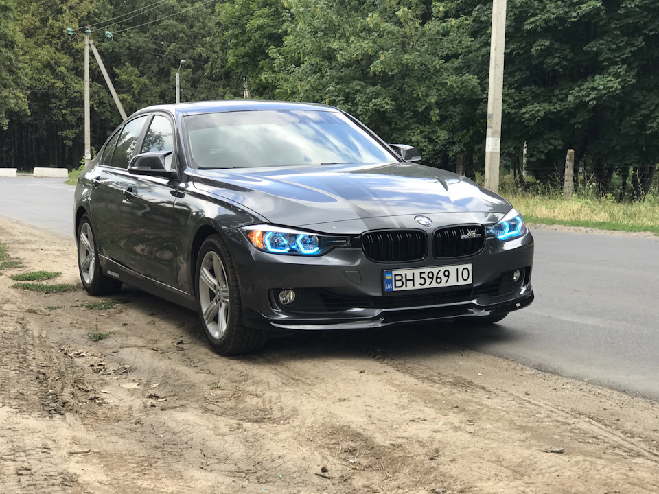 Колгосп очі в дії на машині) 4
