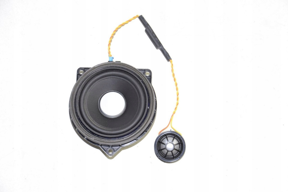 Борошно з Harman Kardon динаміками 3