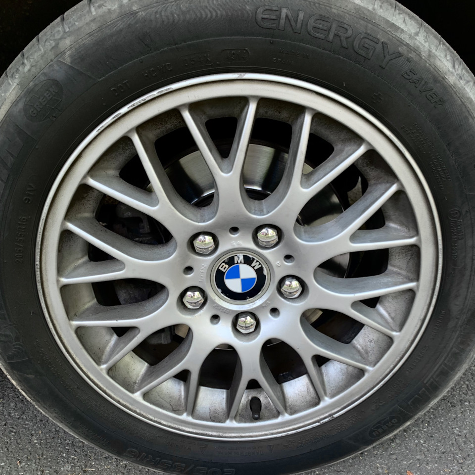 #37 Нові ковпачки у диски BMW. 4