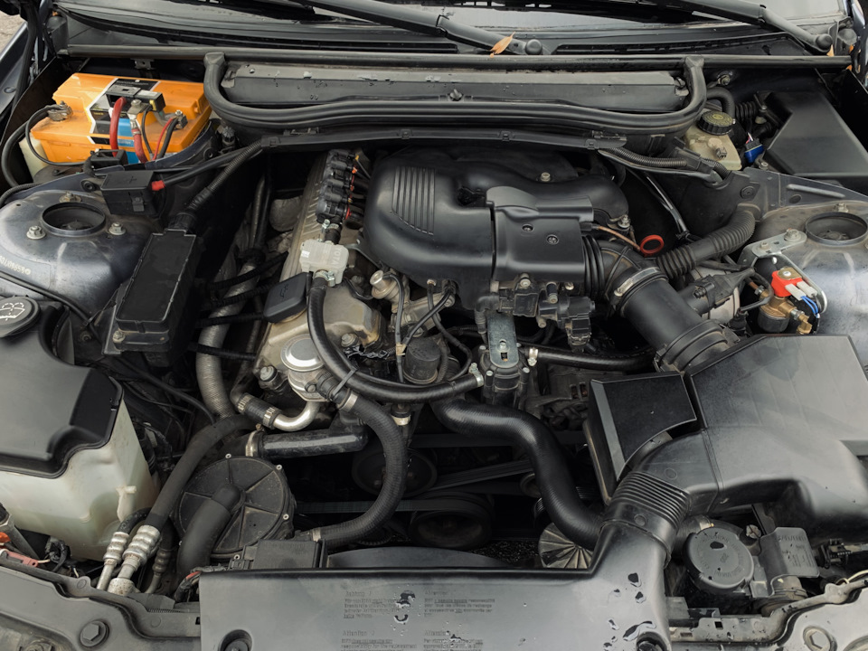 #57 Кришка дросельної заслінки M43TU BMW E46 4