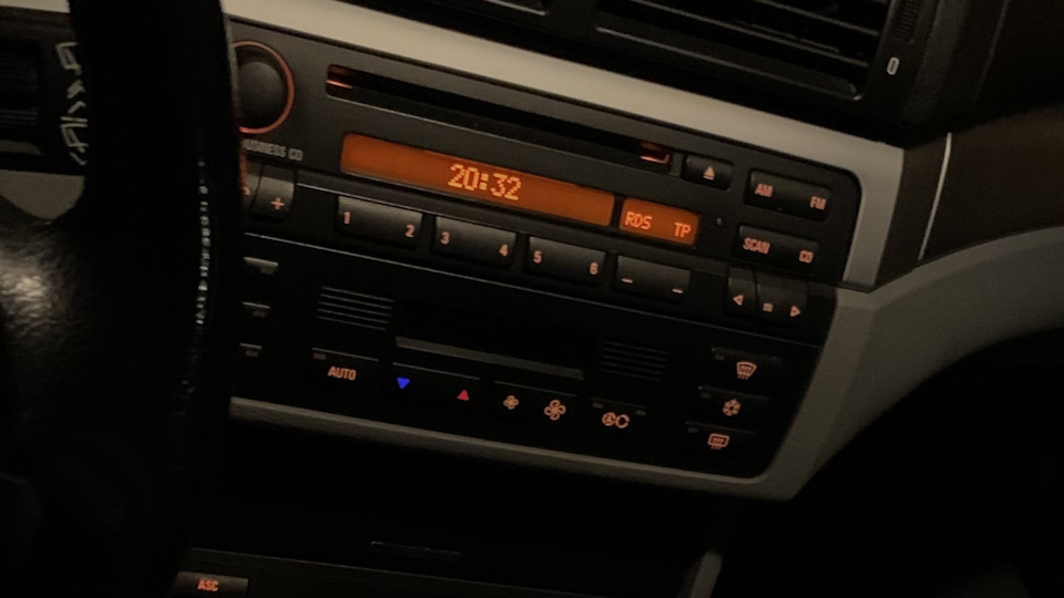 #62 Рестайлінг магнітола та клімат. BMW E46 318i 3