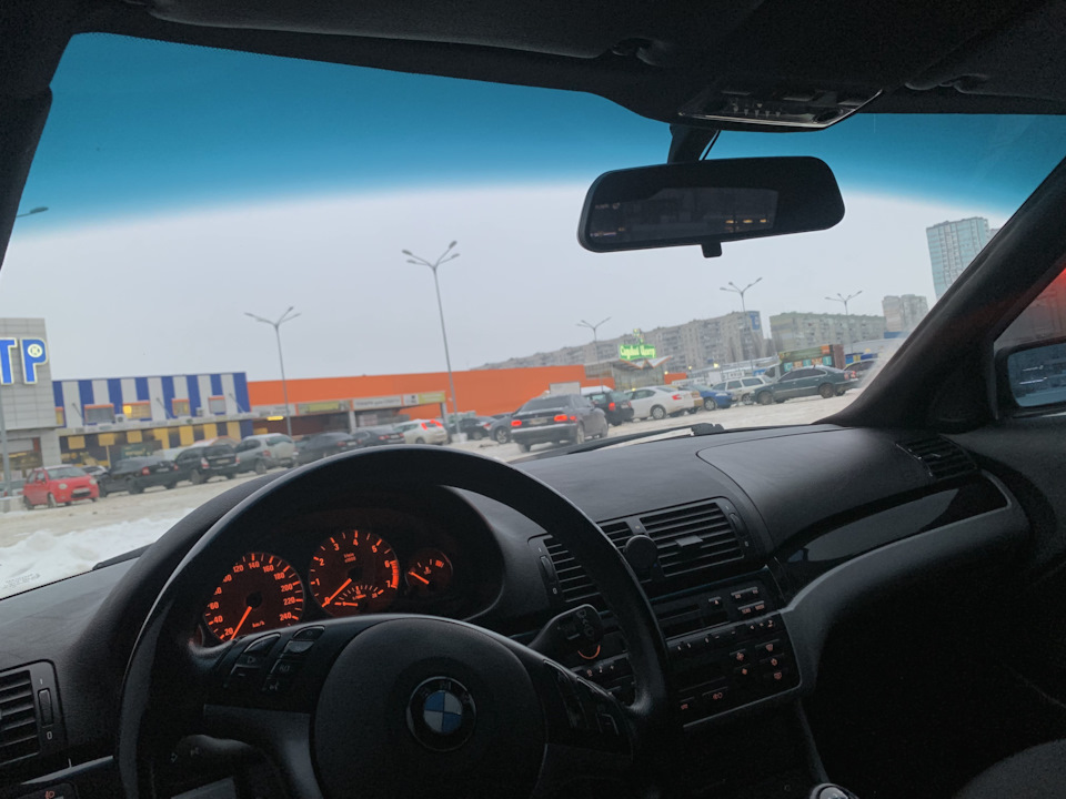#63 Раптова неприємність. Заміна лобового скла BMW E46 5
