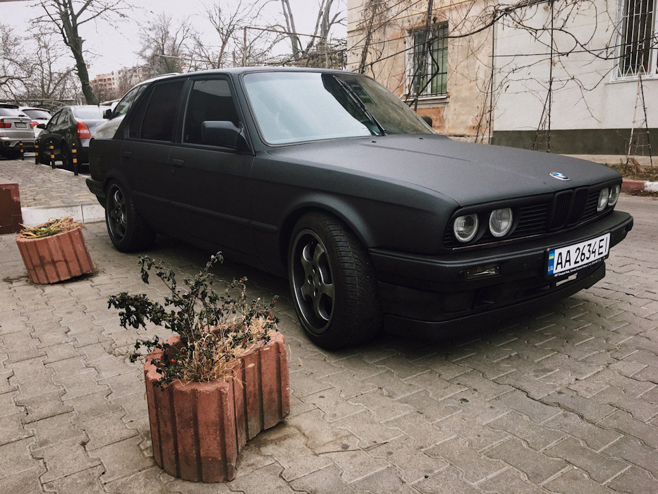 Back in black, як фенікс з попелу 3