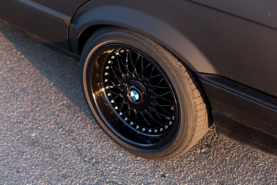 Пост передостанній: продаж дисків. BBS RC 090 R17 8/9j