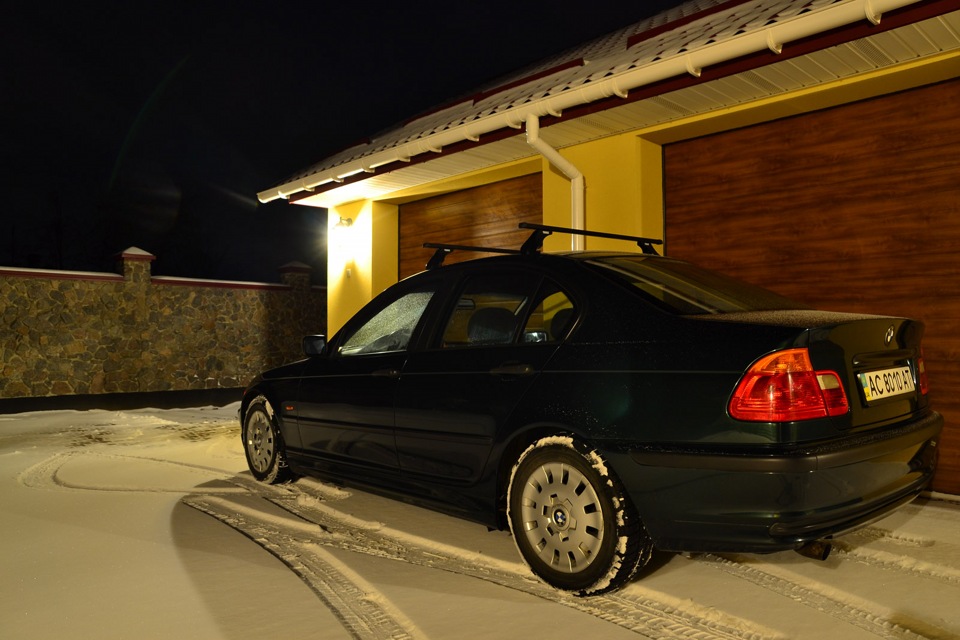 Сніг, нарешті! Міні-фотосет у дворі :) 2