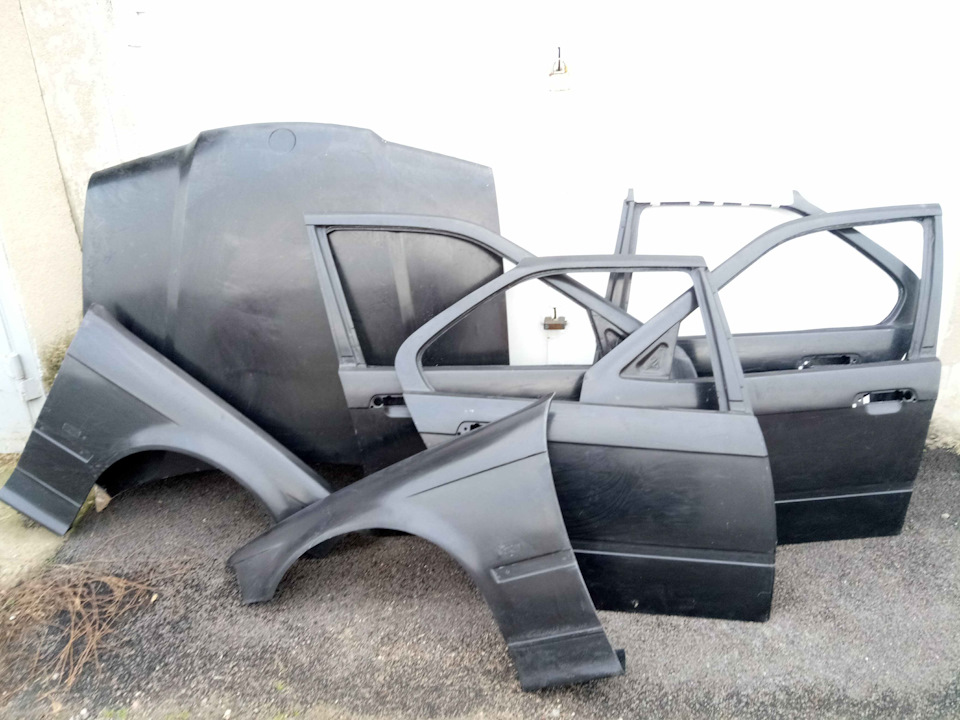 Lightweight plastic body 1