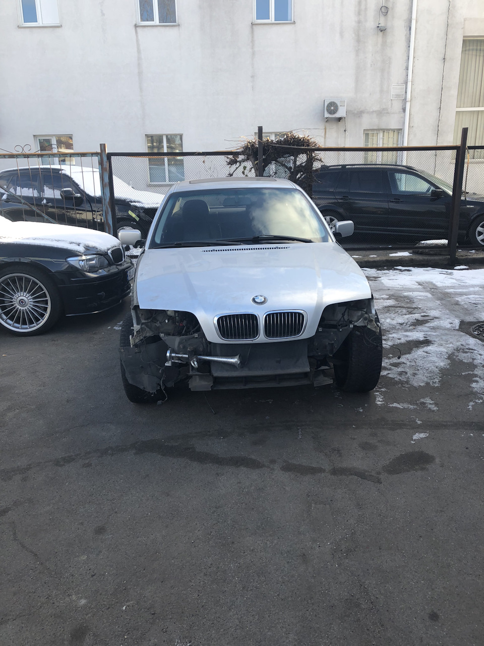 Півроку на сто і майже новий автомобіль е46 2