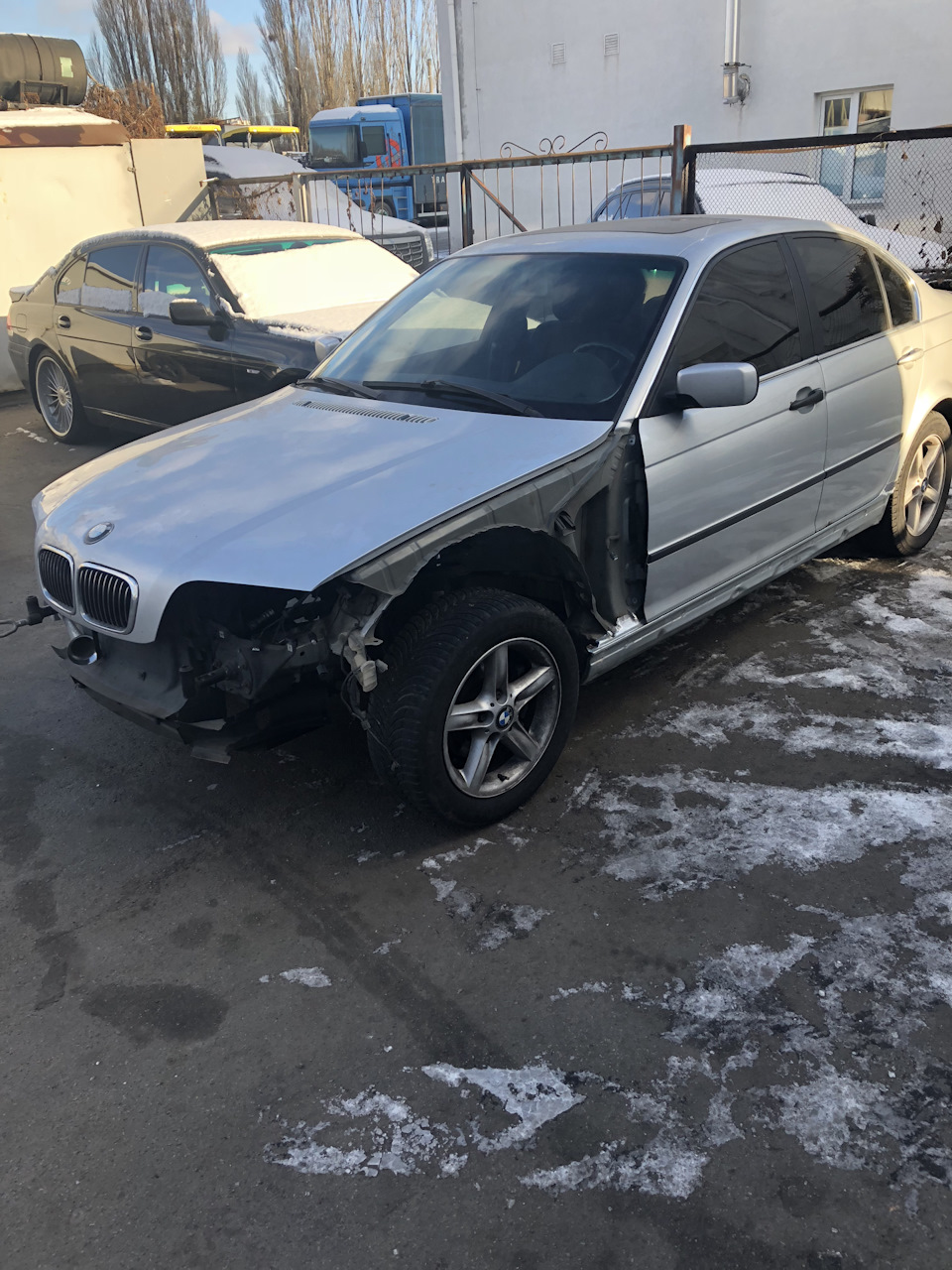 Півроку на сто і майже новий автомобіль е46 3