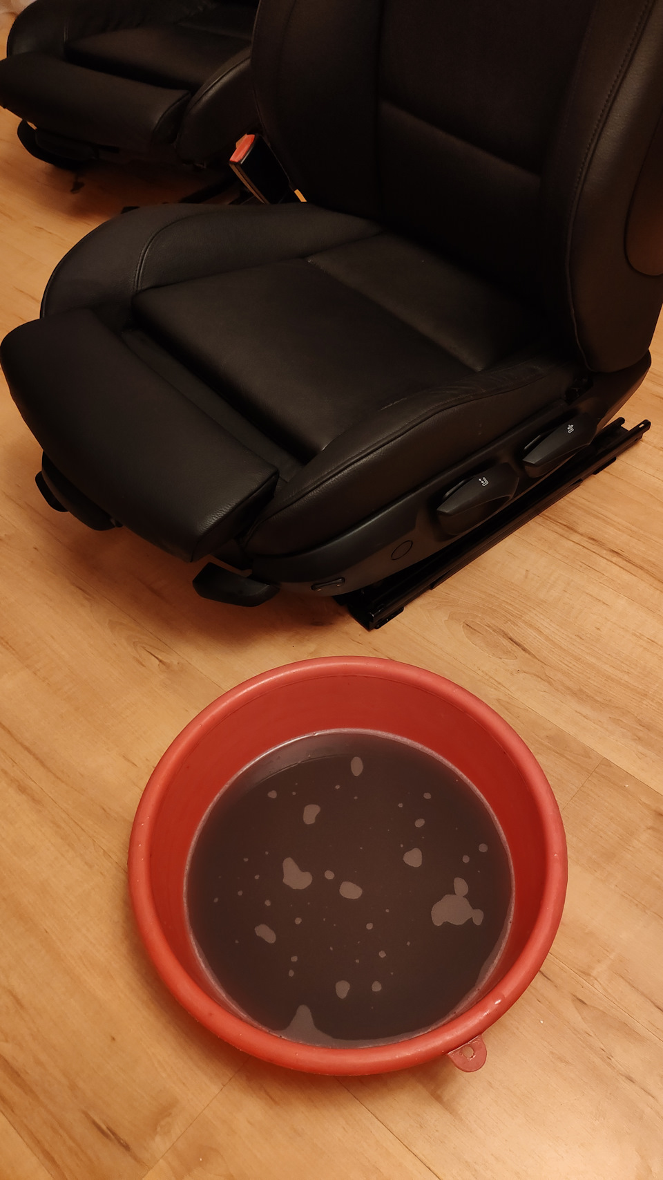 #24 Хімчистка Recaro Sportsitze 4