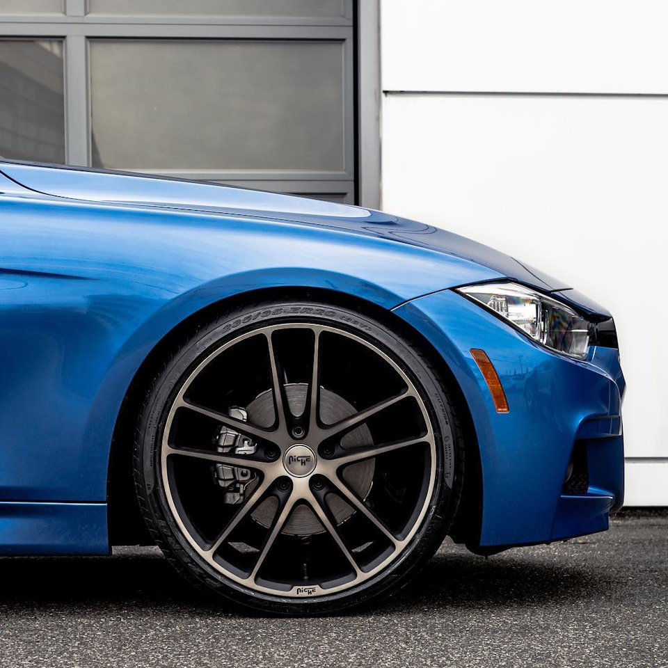 20-е Катки! Vossen'И відпочивають!) Диски NICHE Enyo r20 на BMW f30 2