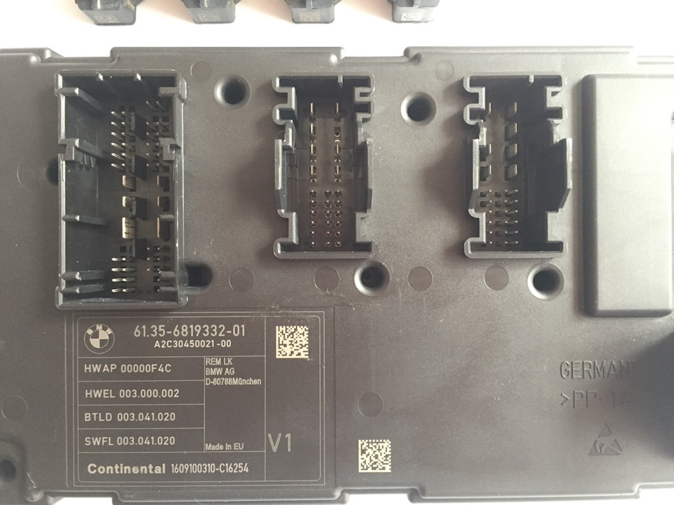 Установка парктроників BMW f30, PDC опція S507A 2