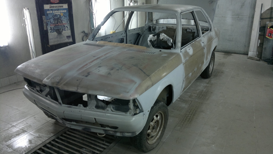 BMW 143 Kaschmir-metallic 4