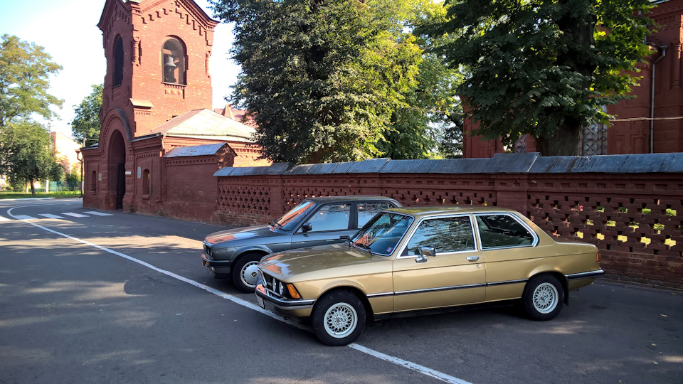 Осіннє тепло - Е21 і Е30 2